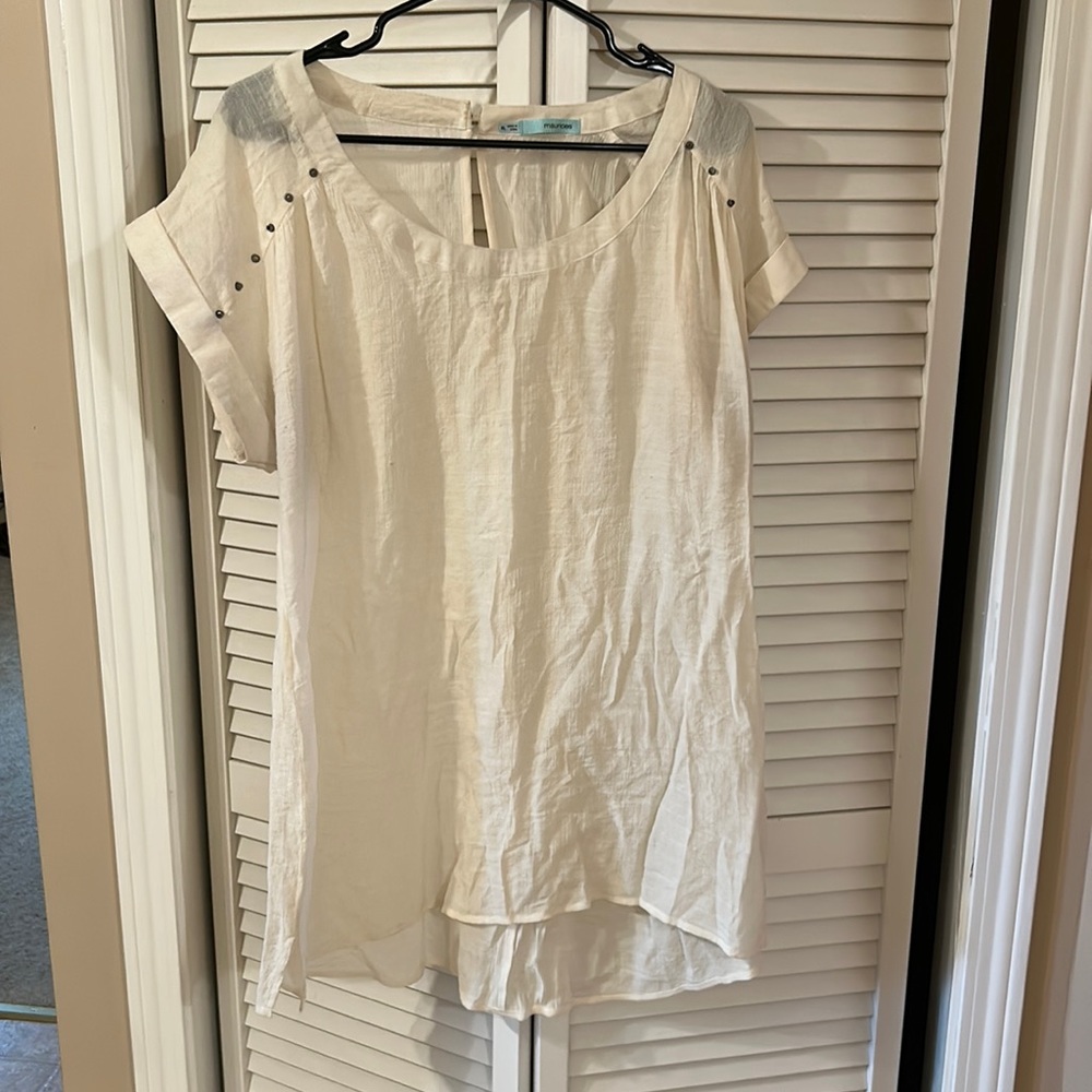 Maurices top